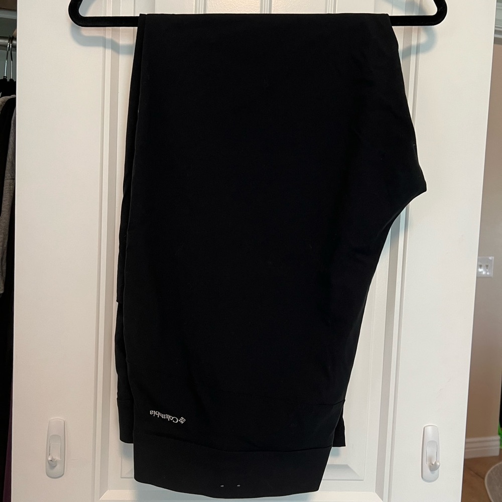 EUC Columbia pants
